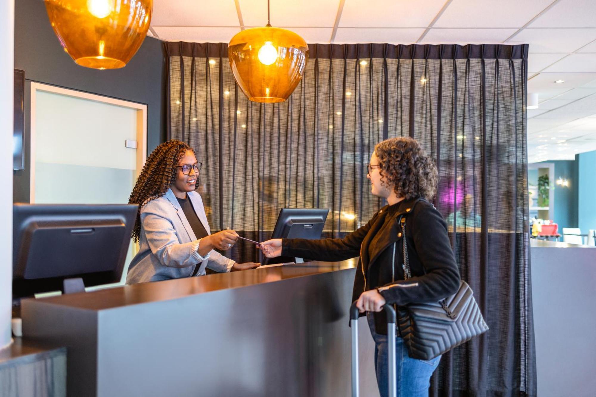 Ibis Styles Hotel Brussels Centre Stephanie Saint-Gilles Luaran gambar