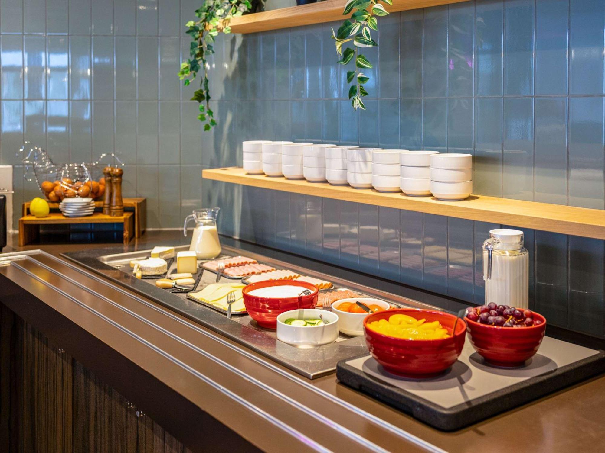 Ibis Styles Hotel Brussels Centre Stephanie Saint-Gilles Luaran gambar