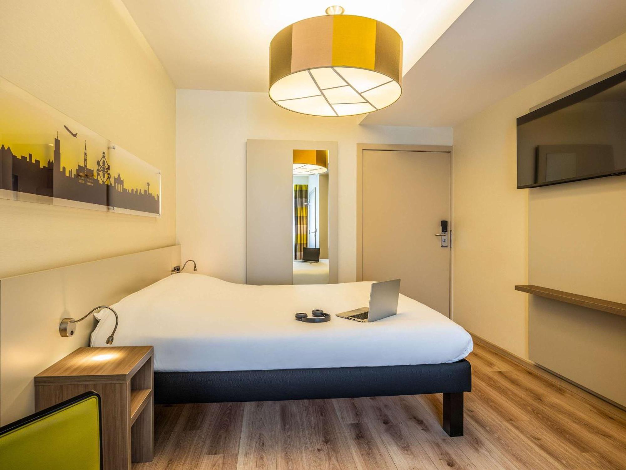 Ibis Styles Hotel Brussels Centre Stephanie Saint-Gilles Luaran gambar