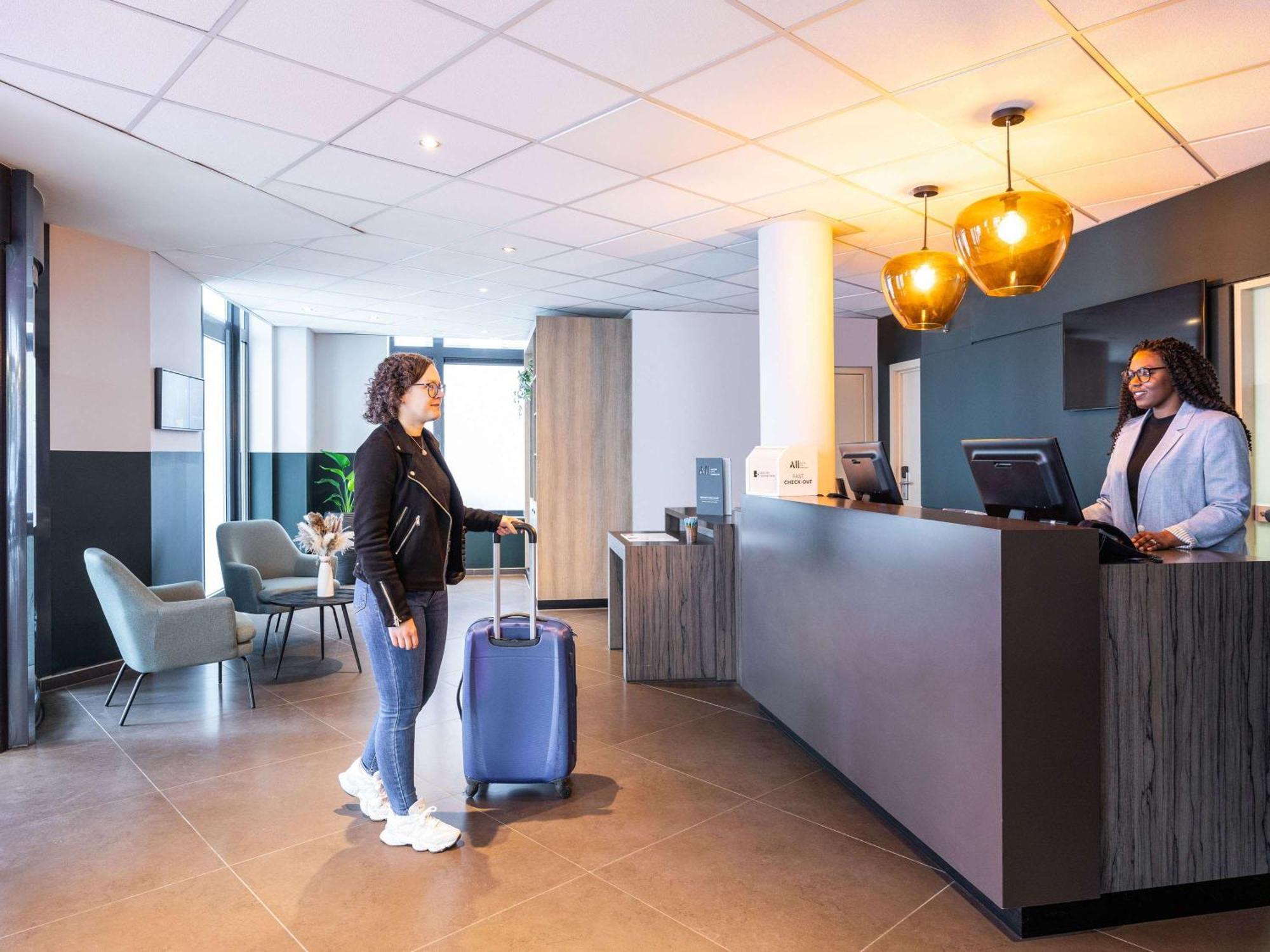 Ibis Styles Hotel Brussels Centre Stephanie Saint-Gilles Luaran gambar