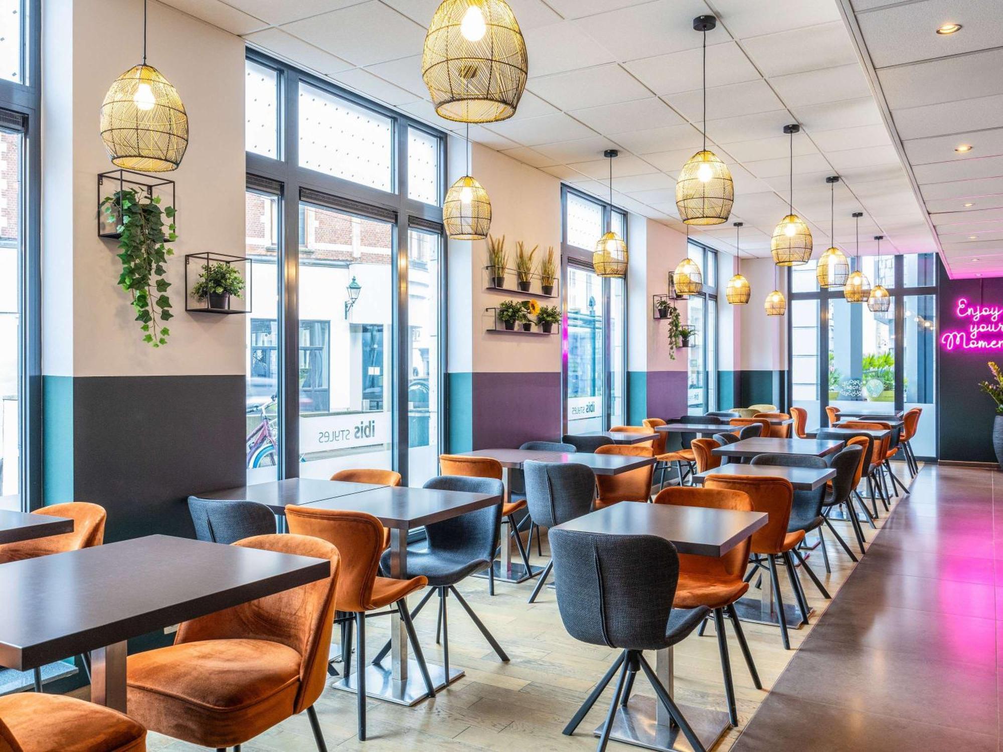 Ibis Styles Hotel Brussels Centre Stephanie Saint-Gilles Luaran gambar